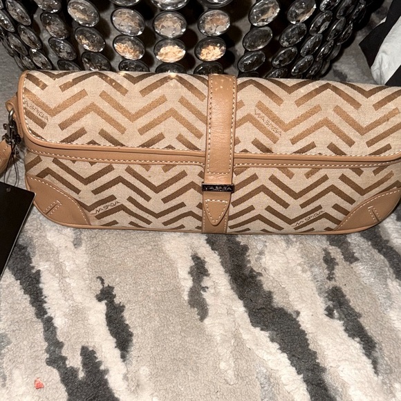 Via Spiga Monogram Clutch/ wristlet brown/Tan leather and fabric - New ! - Picture 9 of 11